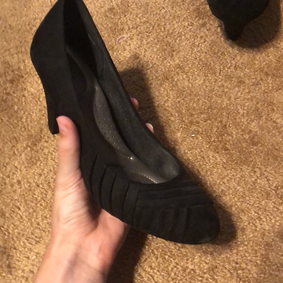 abella heels size 7 in a half - Picture 3 of 4